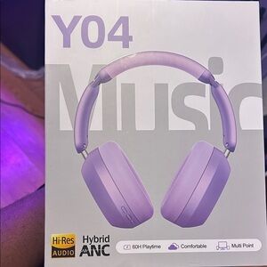 Purple Y04 Wireless Headphones
